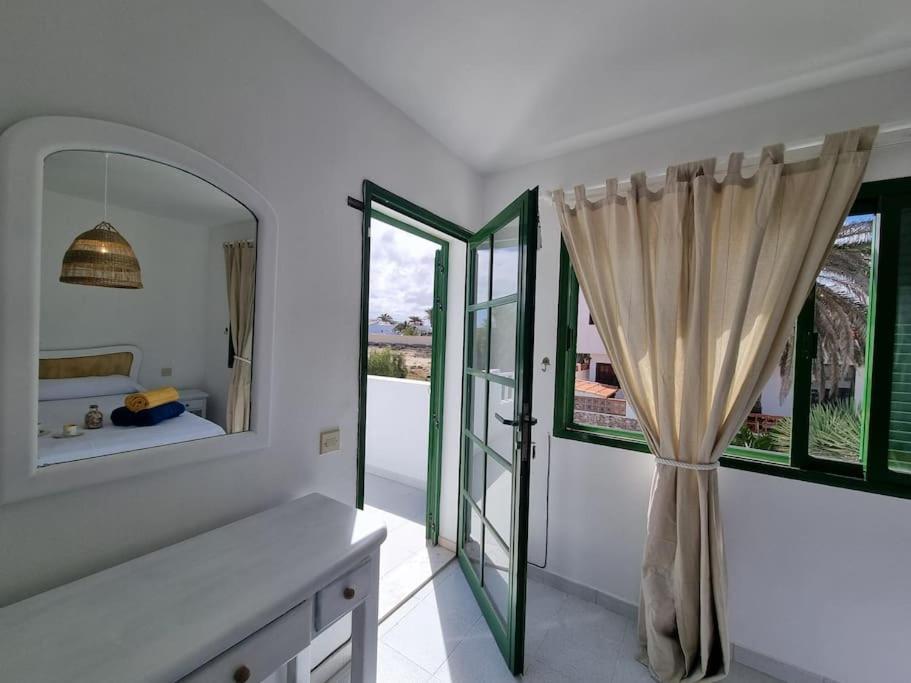 La Casa De Las Palomitas Corralejo Buitenkant foto